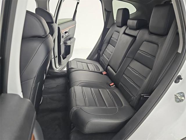 Photo of 2020 Platinum White Pearl Honda CR-V