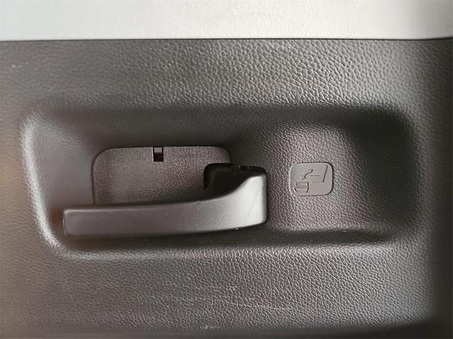Photo of 2020 Platinum White Pearl Honda CR-V
