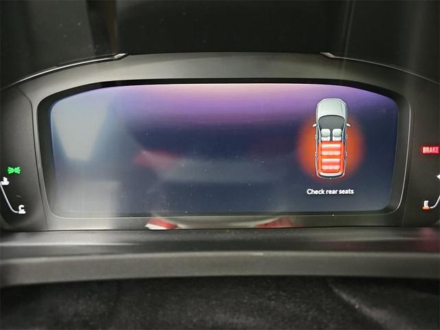 Photo of 2025 Black Honda Pilot