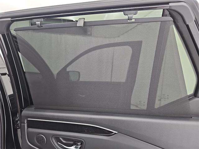 Photo of 2025 Black Honda Pilot