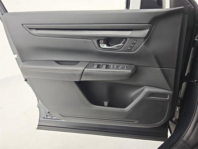 Photo of 2026 Gray Honda CR-V Hybrid