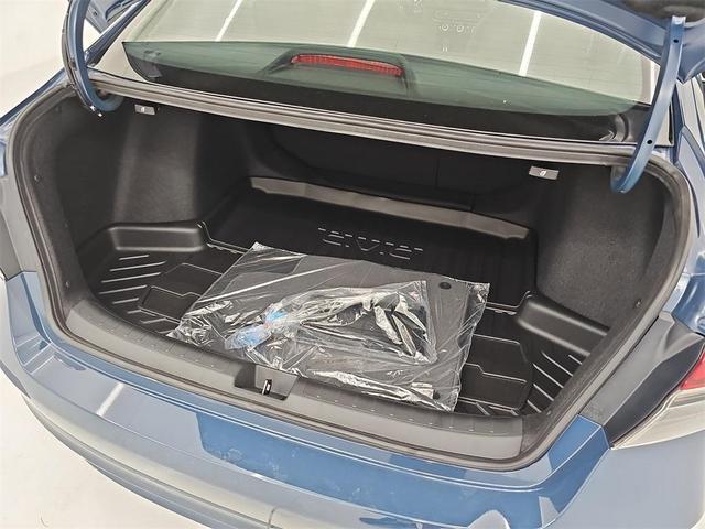 Photo of 2025 Blue Honda Civic Hybrid