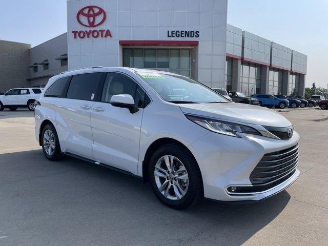 2025 Toyota Sienna