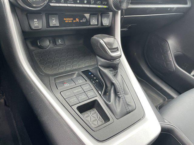 Photo of 2022 Midnight Black Metallic Toyota RAV4