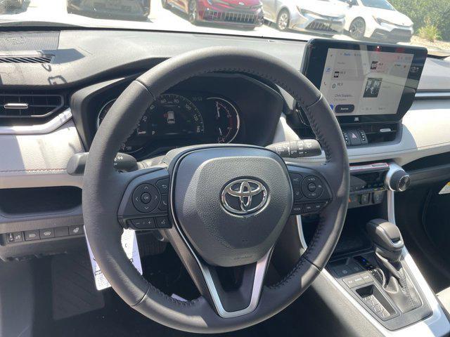 Photo of 2025 Wind Chill Pearl Toyota RAV4