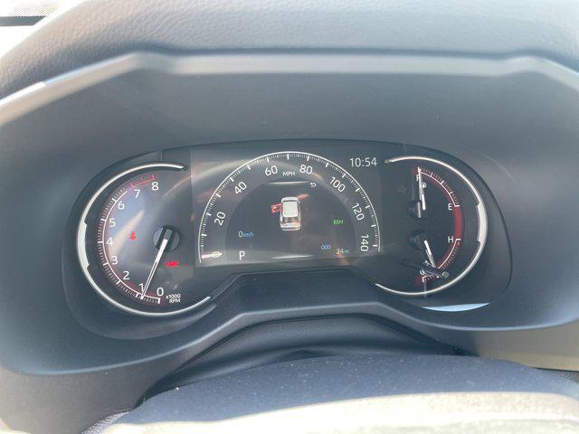 Photo of 2025 Wind Chill Pearl Toyota RAV4