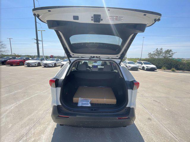 Photo of 2025 Wind Chill Pearl Toyota RAV4