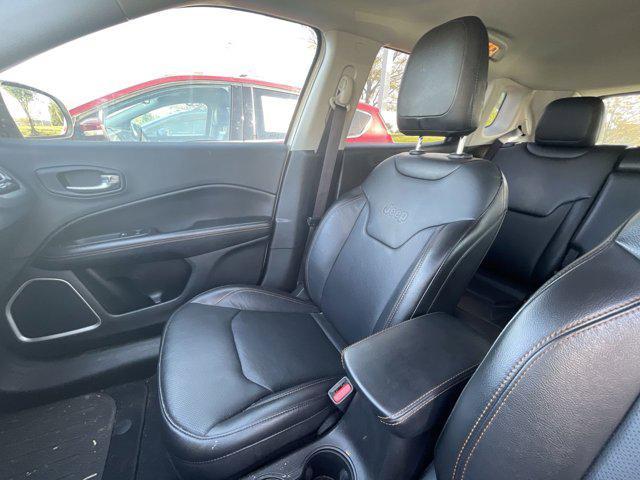 Photo of 2021 White Clearcoat Jeep Compass