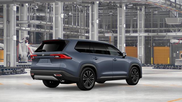 Photo of 2026 Storm Cloud Toyota Grand Highlander Hybrid
