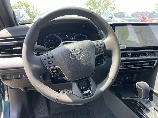 Photo of 2025 Ocean Gem/Midnight Black Metallic Toyota Camry