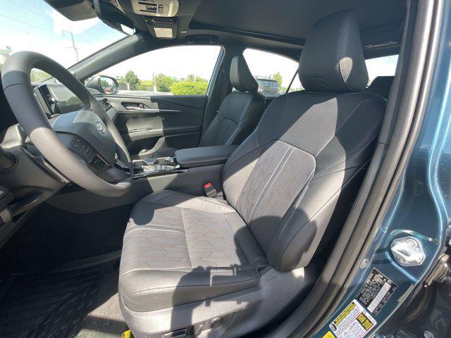 Photo of 2025 Ocean Gem/Midnight Black Metallic Toyota Camry