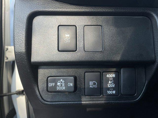 Photo of 2023 Ice Cap Toyota Tacoma