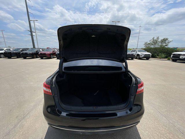 Photo of 2015 Attitude Black Toyota Avalon Hybrid