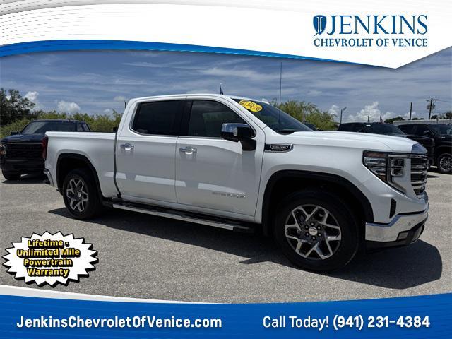 Photo of 2024 Summit White GMC Sierra 1500