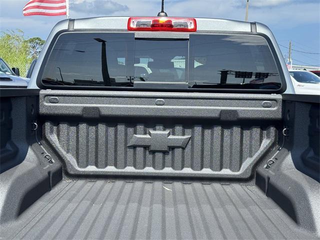 Photo of 2025 Sterling Gray Metallic Chevrolet Colorado