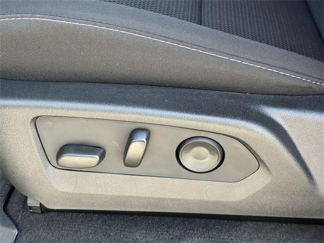 Photo of 2025 Sterling Gray Metallic Chevrolet Colorado