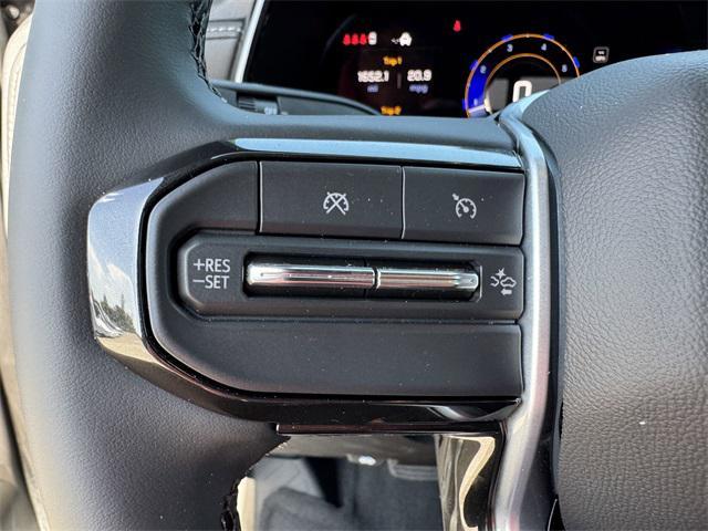Photo of 2025 Sterling Gray Metallic Chevrolet Colorado