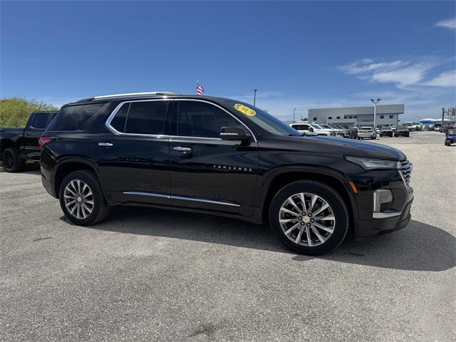 Photo of 2023 Mosaic Black Metallic Chevrolet Traverse
