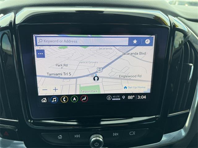 Photo of 2023 Mosaic Black Metallic Chevrolet Traverse