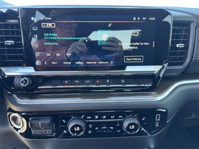 Photo of 2025 Summit White Chevrolet Silverado 2500