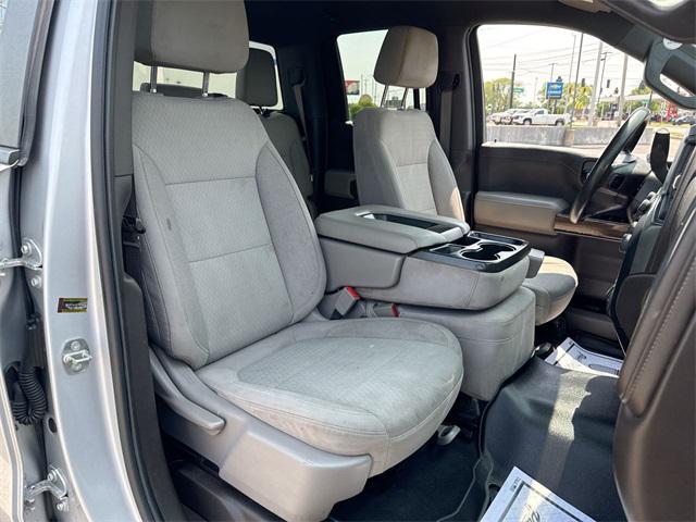 Photo of 2020 Silver Ice Metallic Chevrolet Silverado 1500