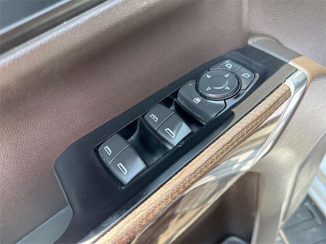 Photo of 2020 Silver Ice Metallic Chevrolet Silverado 1500