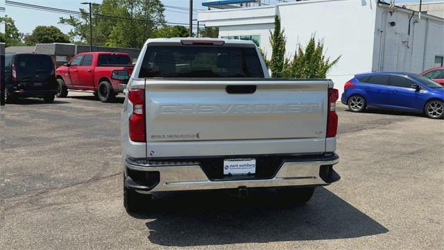 Photo of 2020 Silver Ice Metallic Chevrolet Silverado 1500