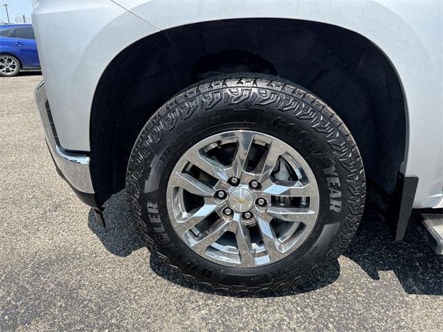Photo of 2020 Silver Ice Metallic Chevrolet Silverado 1500