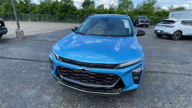 Photo of 2025 Marina Blue Metallic Chevrolet Trax
