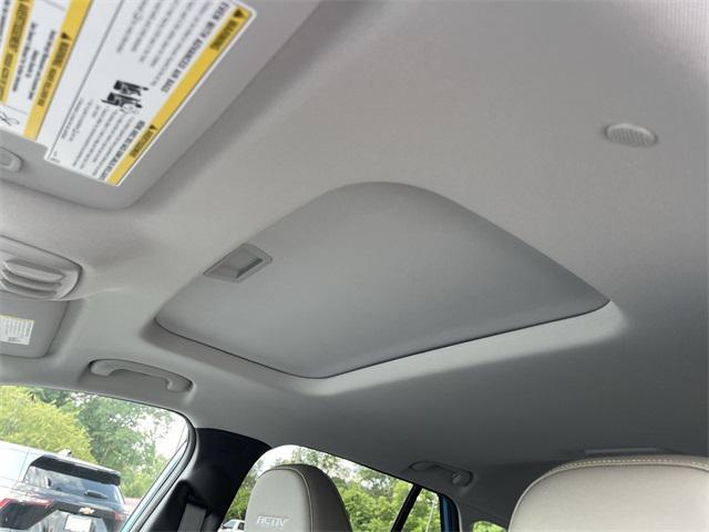 Photo of 2025 Marina Blue Metallic Chevrolet Trax