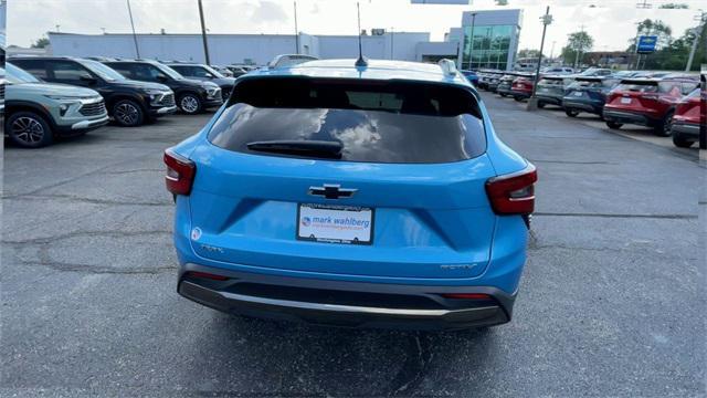 Photo of 2025 Marina Blue Metallic Chevrolet Trax