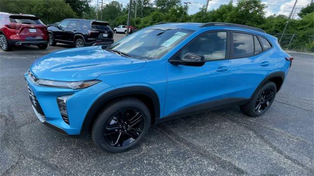 Photo of 2025 Marina Blue Metallic Chevrolet Trax