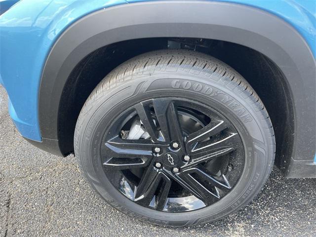 Photo of 2025 Marina Blue Metallic Chevrolet Trax