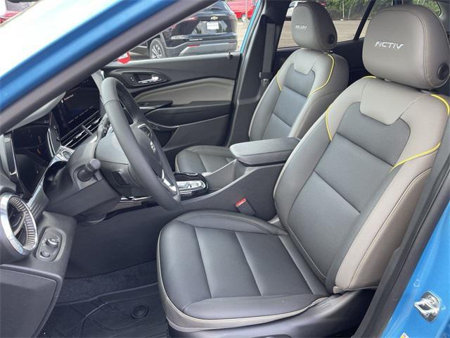 Photo of 2025 Marina Blue Metallic Chevrolet Trax