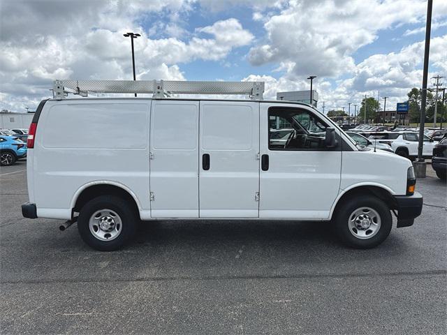 Photo of 2020 Summit White Chevrolet Express 2500