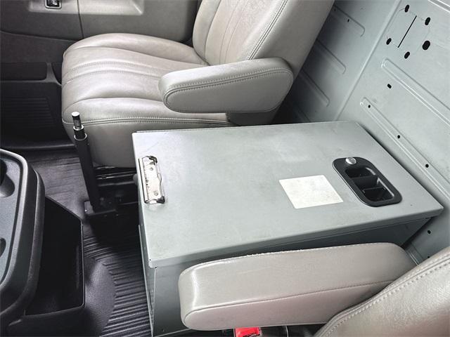 Photo of 2019 Summit White Chevrolet Express 3500