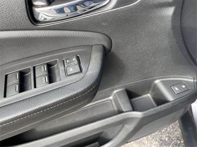 Photo of 2017 Modern Steel Metallic Honda Pilot