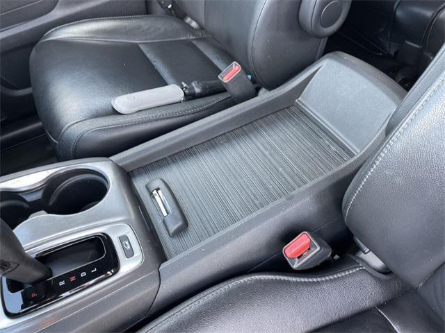 Photo of 2017 Modern Steel Metallic Honda Pilot