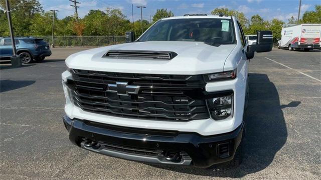 Photo of 2026 Summit White Chevrolet Silverado 2500