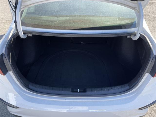 Photo of 2021 Snow White Pearl Kia Forte