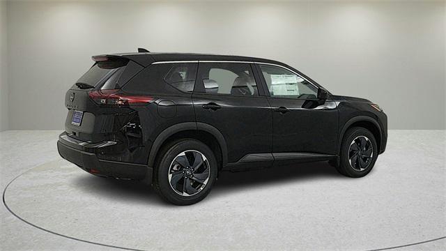 Photo of 2025 Super Black Nissan Rogue