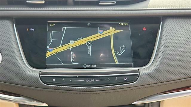 Photo of 2019 Red Horizon Tintcoat Cadillac XT5