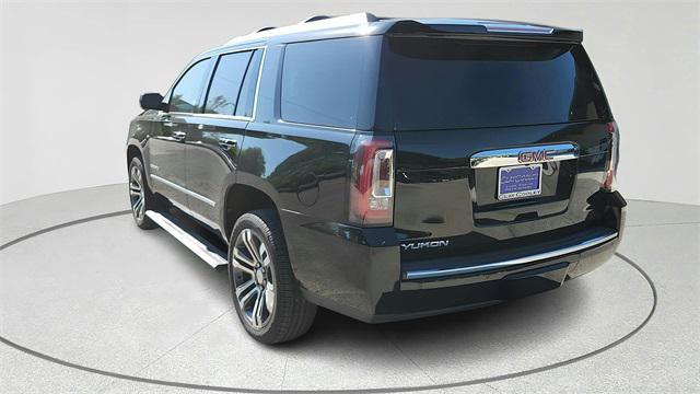 Photo of 2017 Onyx Black GMC Yukon