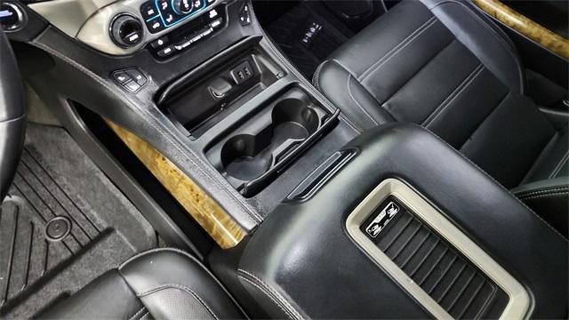 Photo of 2017 Onyx Black GMC Yukon
