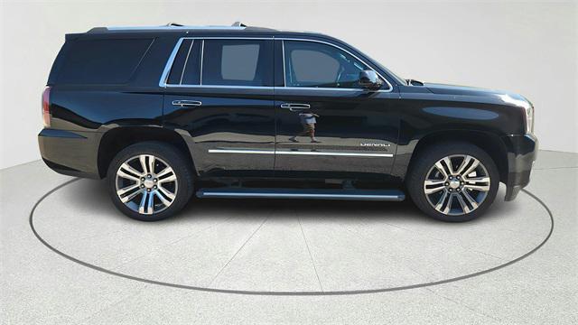 Photo of 2017 Onyx Black GMC Yukon
