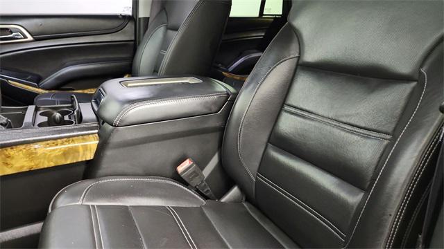 Photo of 2017 Onyx Black GMC Yukon