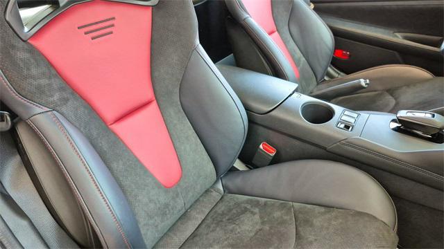 Photo of 2025 Brilliant Silver/Super Black Nissan Z