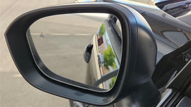 Photo of 2026 Super Black Nissan Rogue