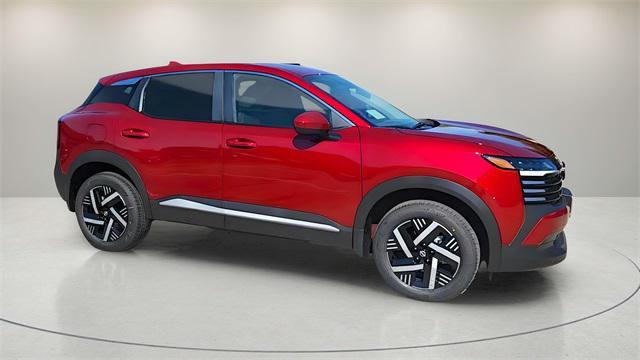 Photo of 2025 Scarlet Ember Tintcoat Nissan Kicks