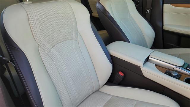 Photo of 2019 Nebula Gray Pearl Lexus RX 350